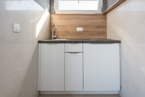 Deluxe Apartment A1 | Private kitchen