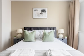 Apartment | 2 bedrooms, WiFi