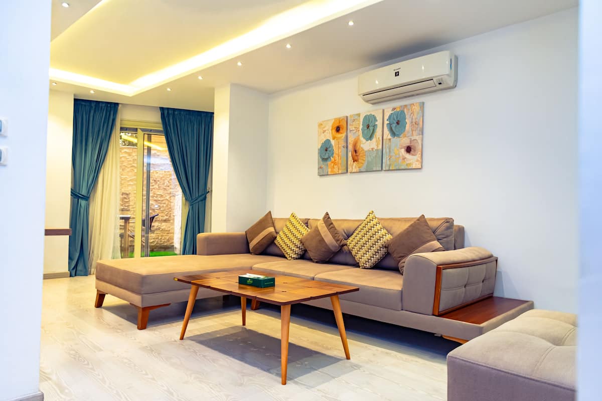 Superior Suite | 1 bedroom, minibar, soundproofing, free WiFi