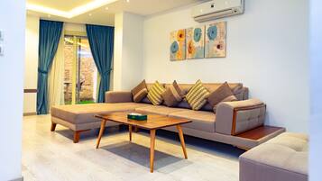 Suite Superior | Minibar, kedap suara, Wi-Fi gratis, dan seprai linen