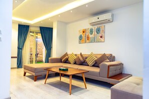 Suite – superior | Minibar, lydisolert, wi-fi (inkludert) og sengetøy