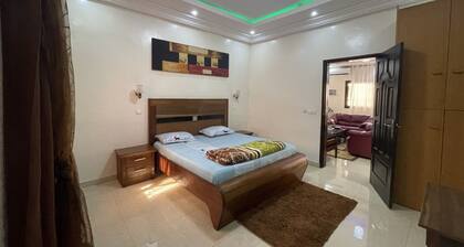 Ideal studio for couples