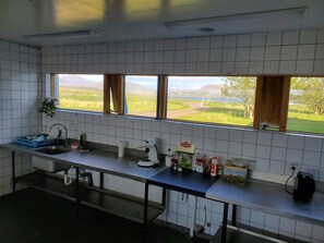 Fridge, oven, stovetop, toaster