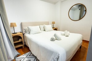 Iron/ironing board, free WiFi, bed sheets