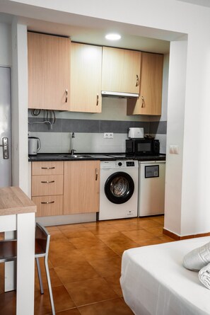 Interior - Escuela Village | Quadruple Apartment Orange Square (Marbella)