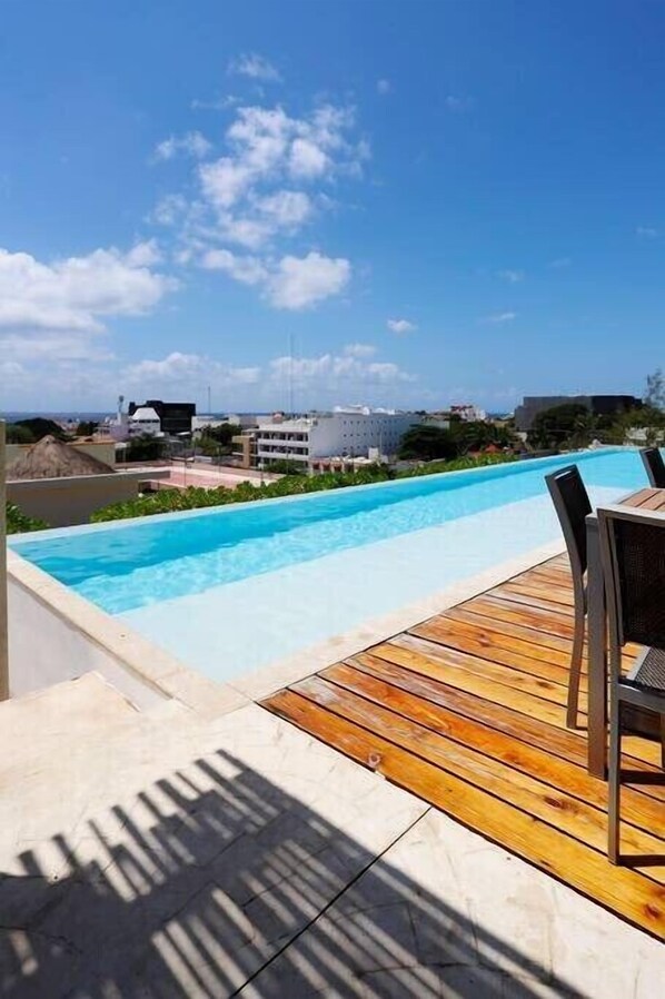 Alberca en la azotea