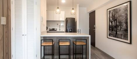 Fridge, microwave, oven, stovetop