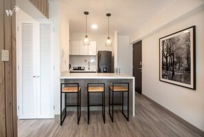 Fridge, microwave, oven, stovetop