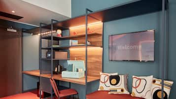 Hypo-allergenic bedding, memory-foam beds, free minibar, in-room safe