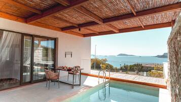 1 bedroom, minibar, in-room safe, blackout curtains