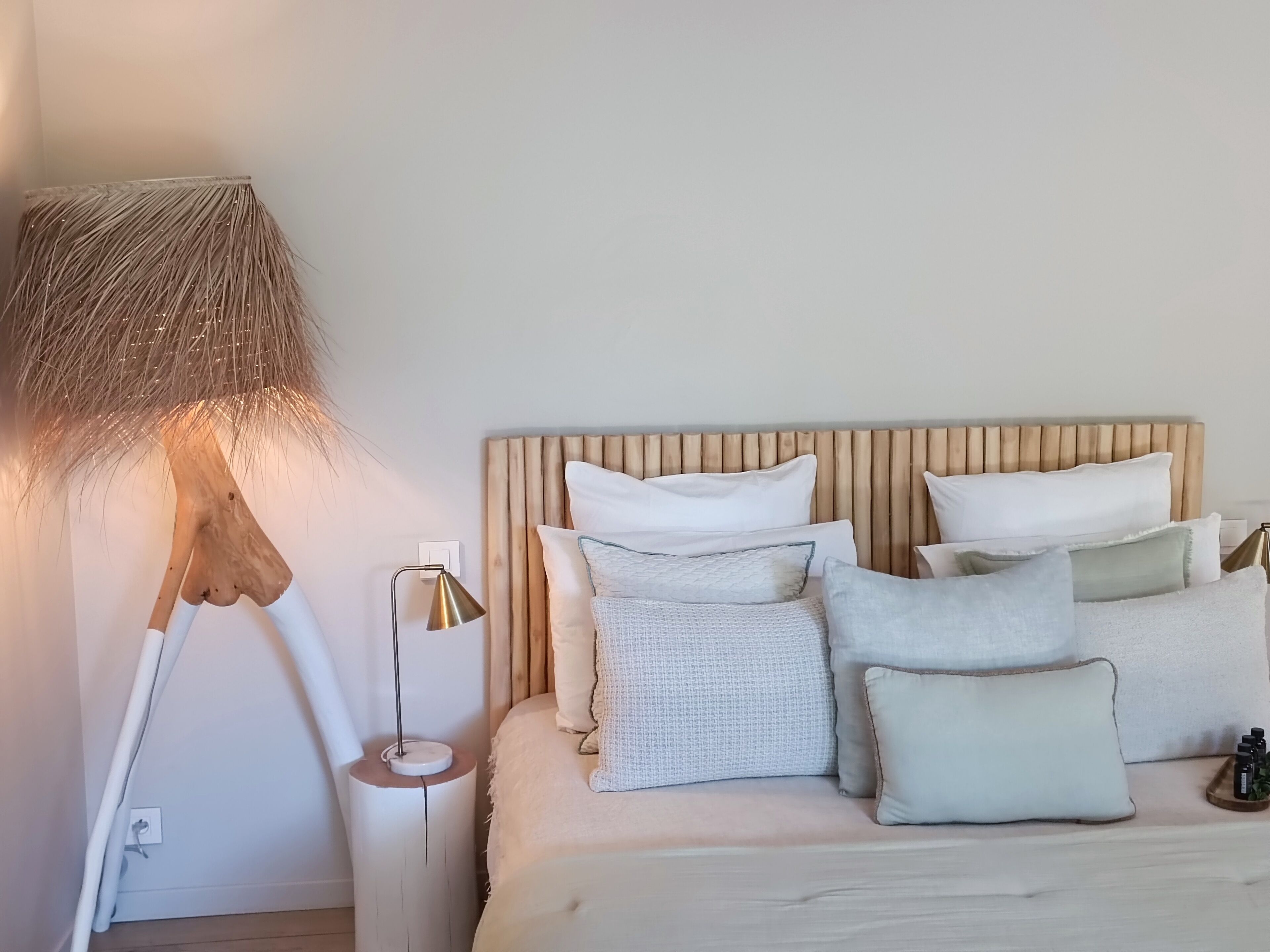 Premium bedding, minibar, individually decorated, individually furnished