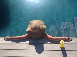 Seasonal outdoor pool, pool umbrellas, sun loungers