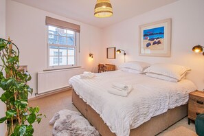 3 Schlafzimmer, Bügeleisen/Bügelbrett, WLAN, Bettwäsche