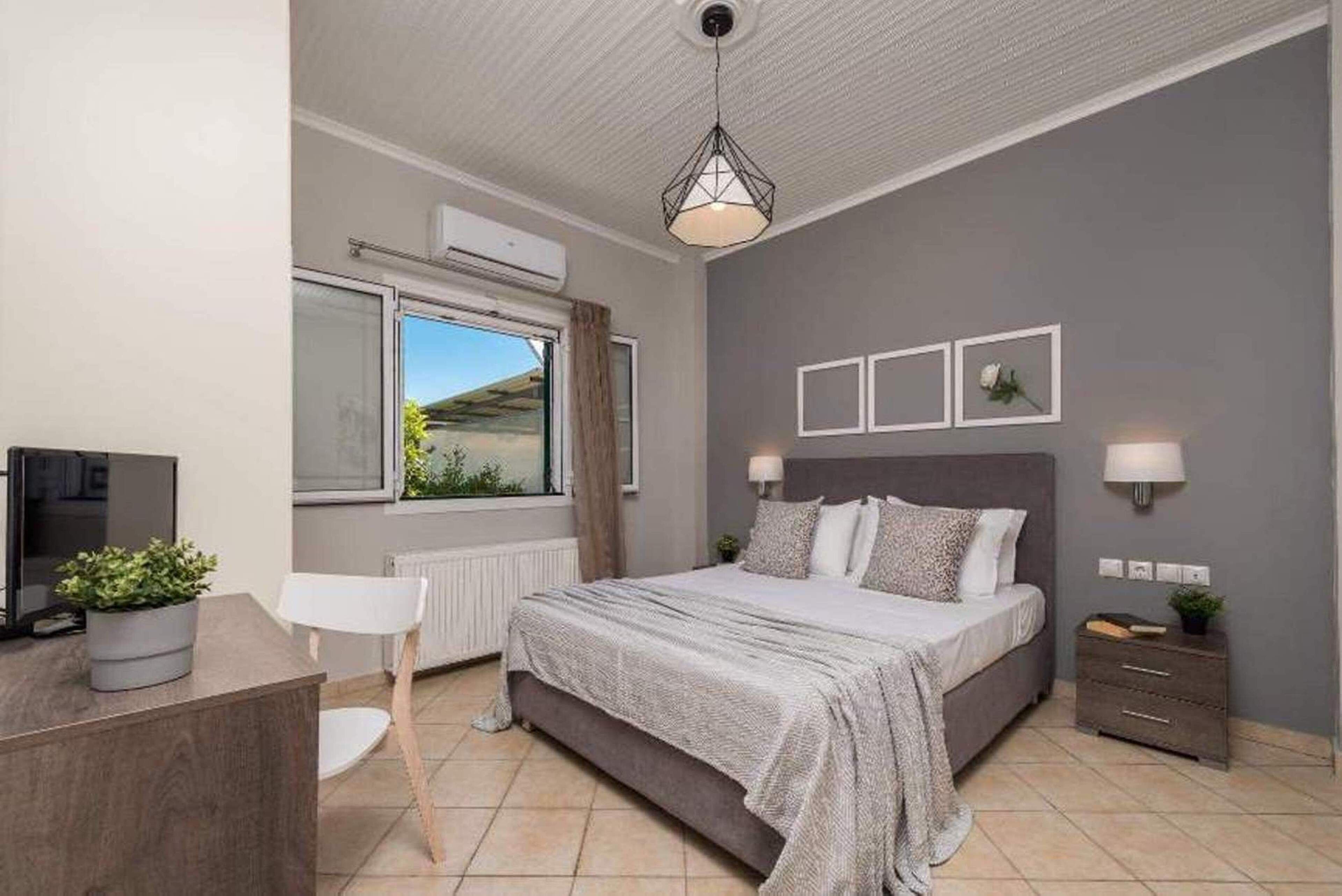 Deluxe Villa | 2 bedrooms, in-room safe, iron/ironing board, free WiFi