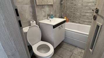 Bathtub