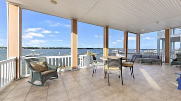 Signature House, 3 Bedrooms, Balcony, Lagoon View | Balcony