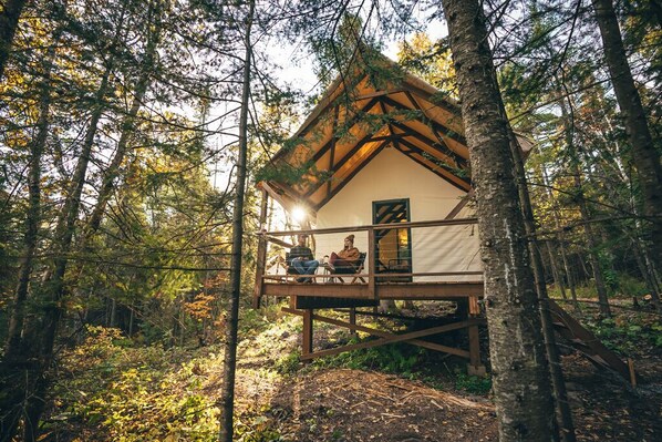 Ropa de cama de alta calidad, muebles diferentes y ropa de cama