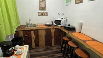 Economy Room | Living area