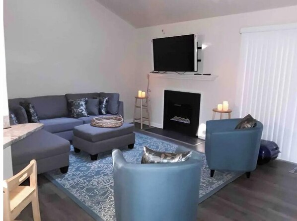 TV connectée, cheminée