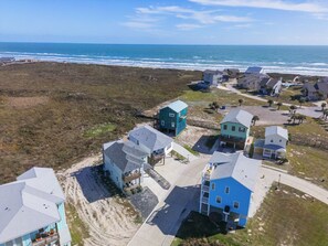 Exterior - Breathtaking Views & Coastal Comfort: Your Perfect Home at Casa Pura Vida (Port Aransas)