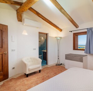 5 Schlafzimmer, Bügeleisen/Bügelbrett, WLAN, Bettwäsche