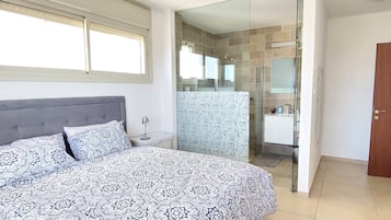 3 Schlafzimmer, schallisolierte Zimmer, Bügeleisen/Bügelbrett