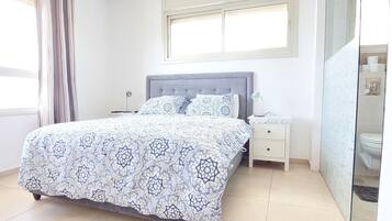 3 Schlafzimmer, schallisolierte Zimmer, Bügeleisen/Bügelbrett