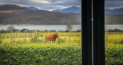 Stylishly renovated Croft house with uninterrupted views of fields, hills & sea