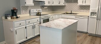 Charming Lafayette Condo: Cozy Retreat in Indiana