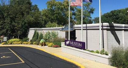 Charming Lafayette Condo: Cozy Retreat in Indiana