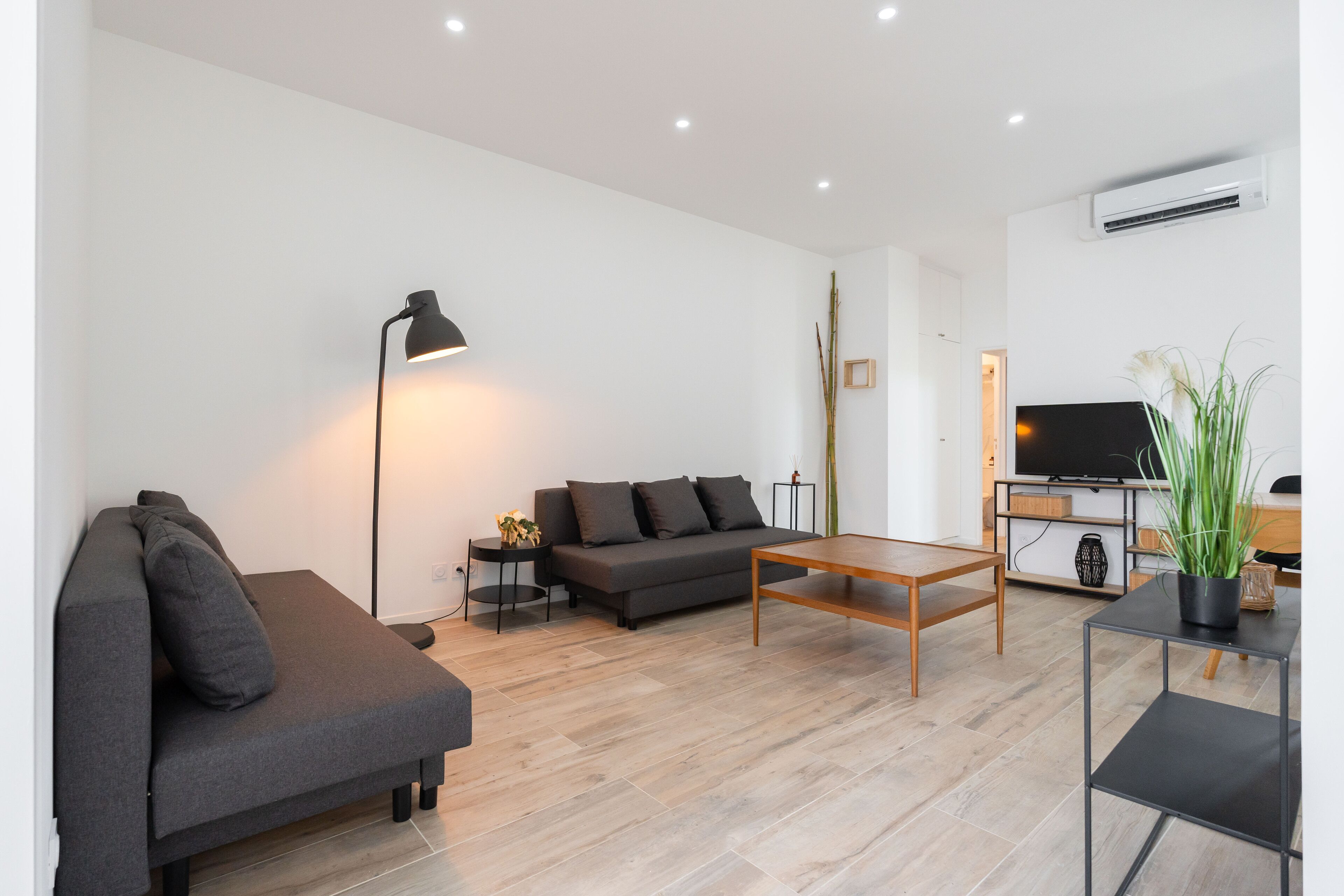 Family Apartment | Living area