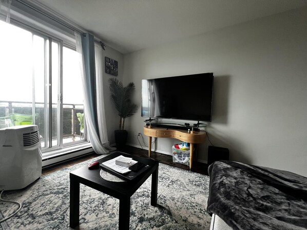 아파트, 퀸사이즈침대 2개 | 내부