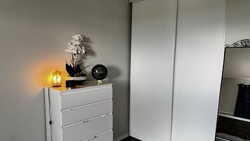 Apartment, 2 Queen Beds | Interior