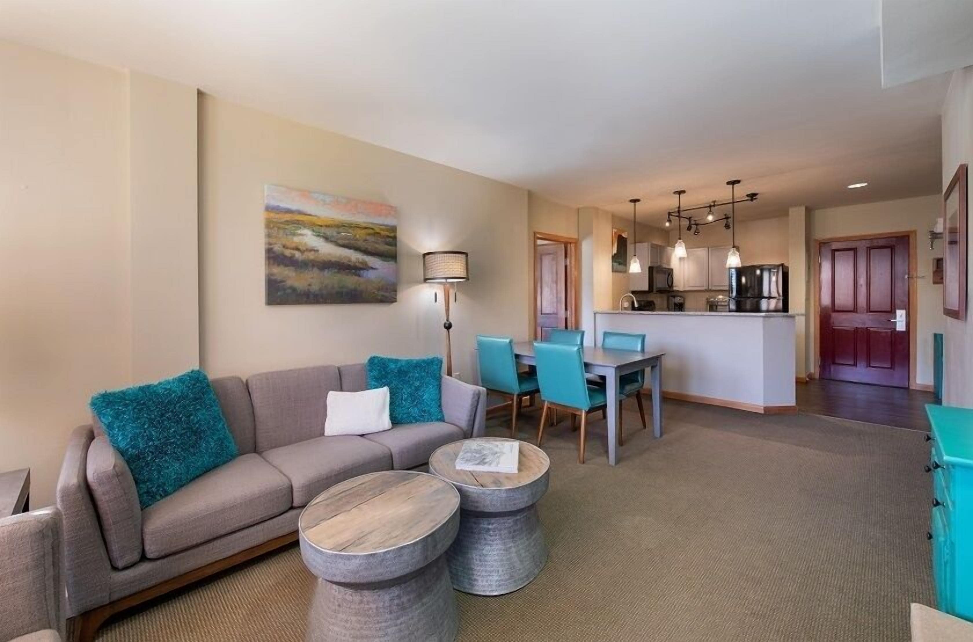 Condo, 2 Bedrooms | Interior