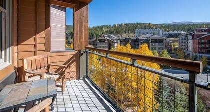 Continental Divide View Riverside Condo - Zephyr Mountain Lodge Select-Rated 2510