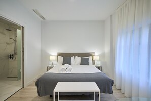 Executive Suite, 1 Queen Bed, Accessible - Ines Luna Suites (Salamanca)