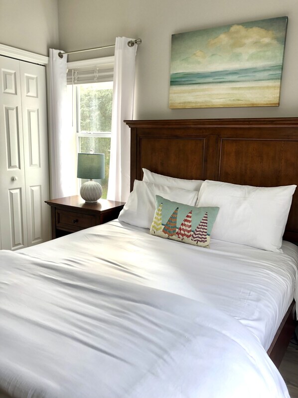 2 bedrooms, iron/ironing board, travel cot, free WiFi