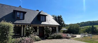 Gîte Marguerite - "Pâquerette" with 360° view, facing CERZA, 30mn from Deauville