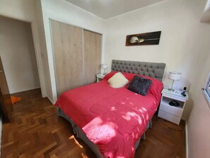 2 chambres, bureau, Wi-Fi, draps fournis