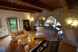 Interior - WEEKLY RENTALS FOR FAMILY HOLIDAYS - UP TO 24 PEOPLE - 3 COUNTRYHOUSES (Umbria)