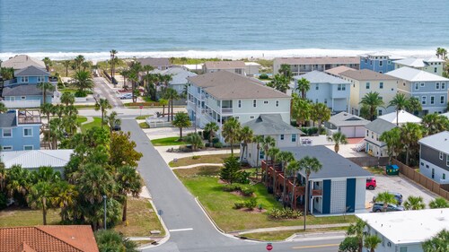 Be A Nomad | Lovely 1br apt | 1.5 blks to beach