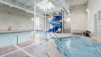 Lämmitetty uima-allas