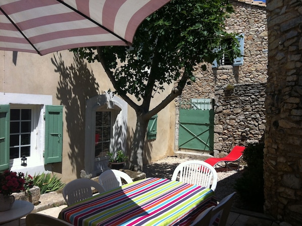 Restauration en plein air