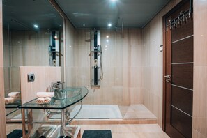 Hair dryer, towels