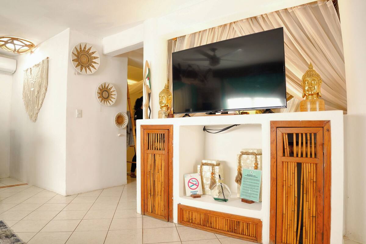Comfort Studio Suite | WiFi (free), bed sheets