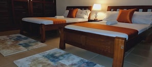 3 bedrooms, iron/ironing board, free WiFi, bed sheets