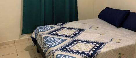 3 Schlafzimmer, kostenloses WLAN, Bettwäsche, Rollstuhlgeeignet