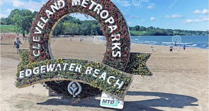 CAL KING BED, FREE PARKING PASS FOR 1 CAR, BY DOWNTOWN & CLINIC