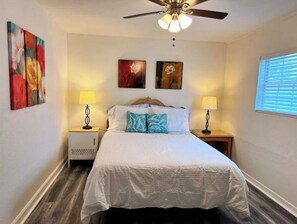 1 bedroom, desk, iron/ironing board, free WiFi