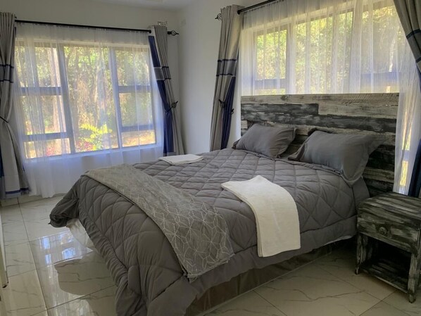 4 bedrooms, free WiFi